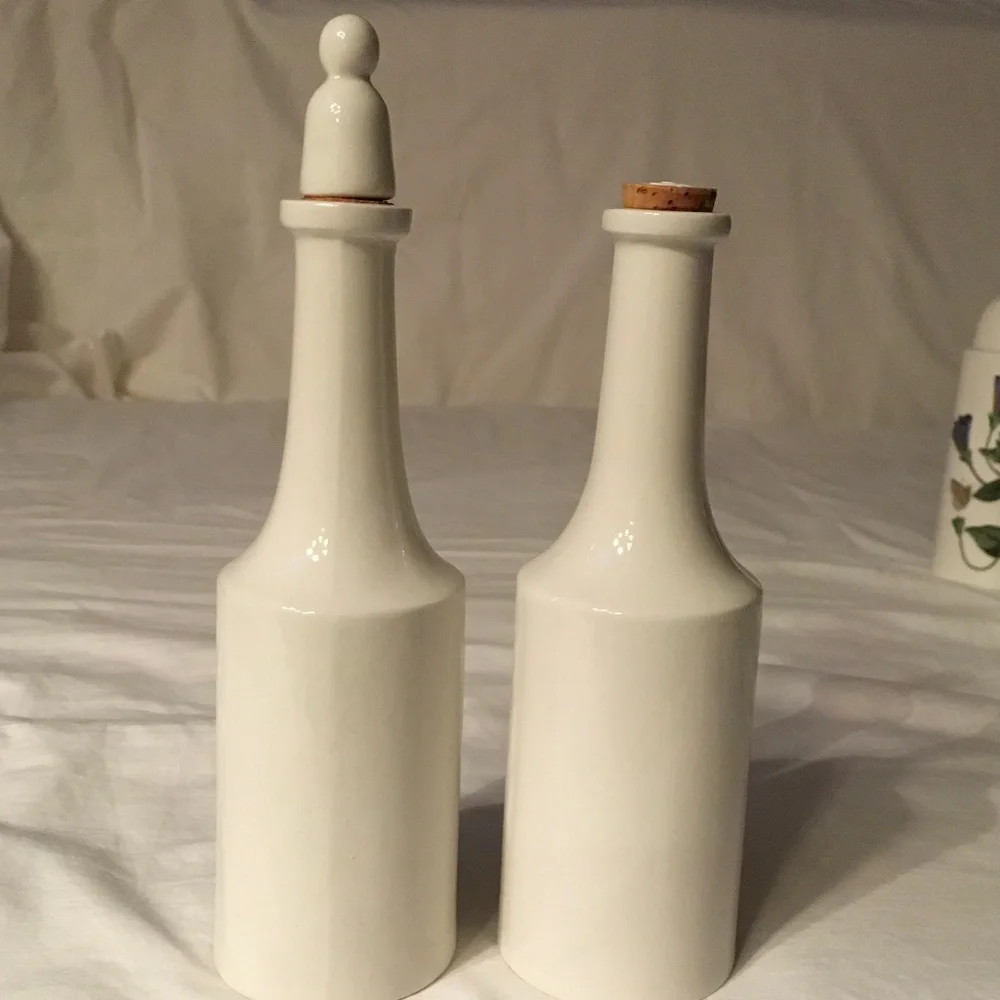 PORTMEIRION Vintage Botanic Garden Oil & Vinegar 8.5”